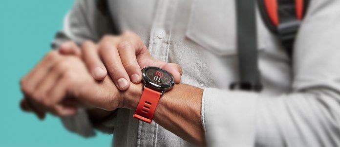 Фотография товара Xiaomi Huami Amazfit Pace (Red)  Смарт-Часы